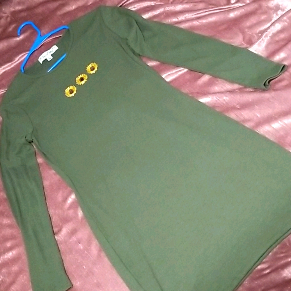 Long sleeve dress 🌻🌻🌻